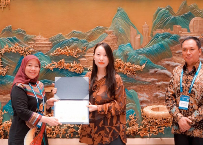 Dosen UIN Raden Intan Lampung Presentasikan Hasil Riset di Konferensi Internasional Hangzhou China