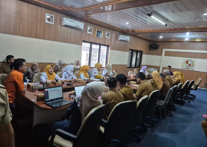 Ketua DPRD Lampura Siap Perjuangan Aspirasi FKHN Agar Diangkat Sebagai PPPK Paruh Waktu