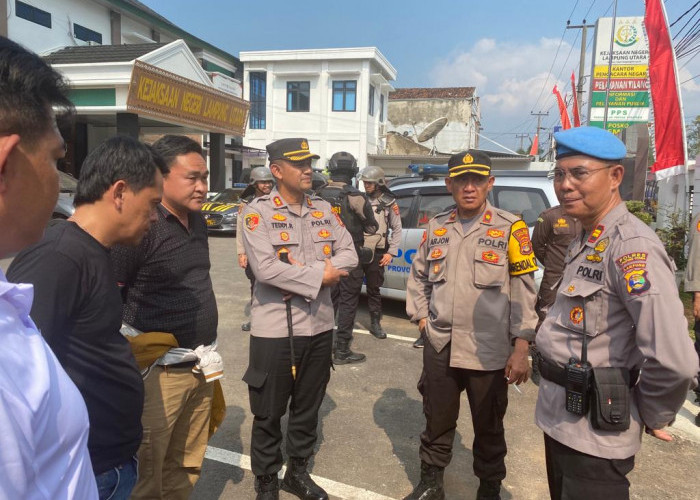 Kapolres Lampura Pimpin Langsung Pengamanan Aksi Damai Aliansi Masyarakat Lampung