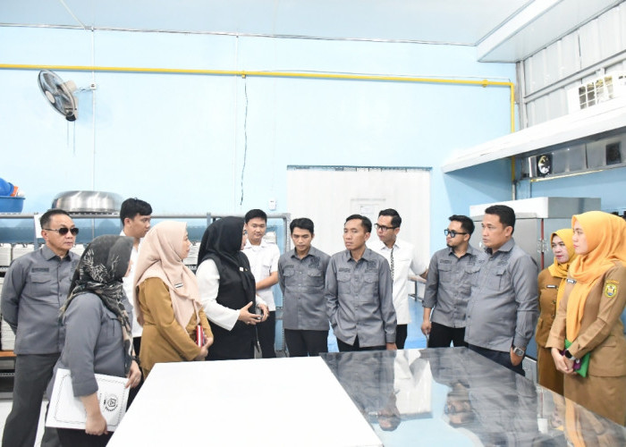 Pastikan Keamanan Program MBG, DPRD Bandar Lampung Sidak SPPG Sukabumi