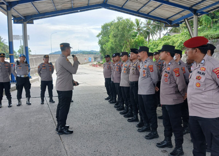 Simulasikan Penanganan Lonjakan Kendaraan Mudik di Bakauheni Oleh Petugas Kepolisian Lampung Selatan 