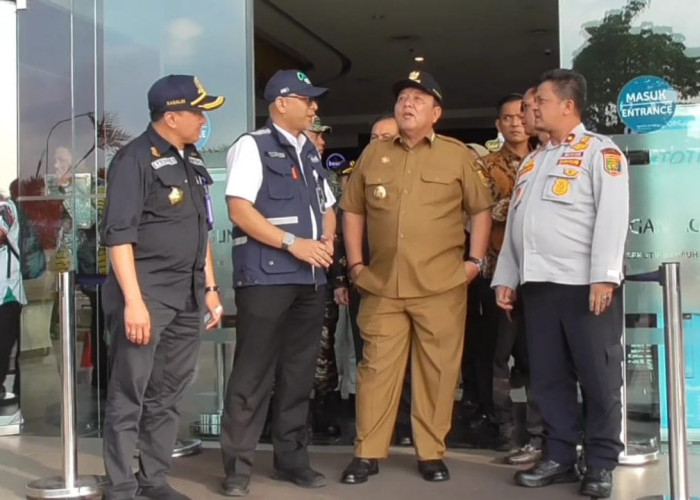 Tinjau Arus Balik, Gubernur Lampung Pastikan Fasilitas Pelabuhan Bakau Kondisi Prima