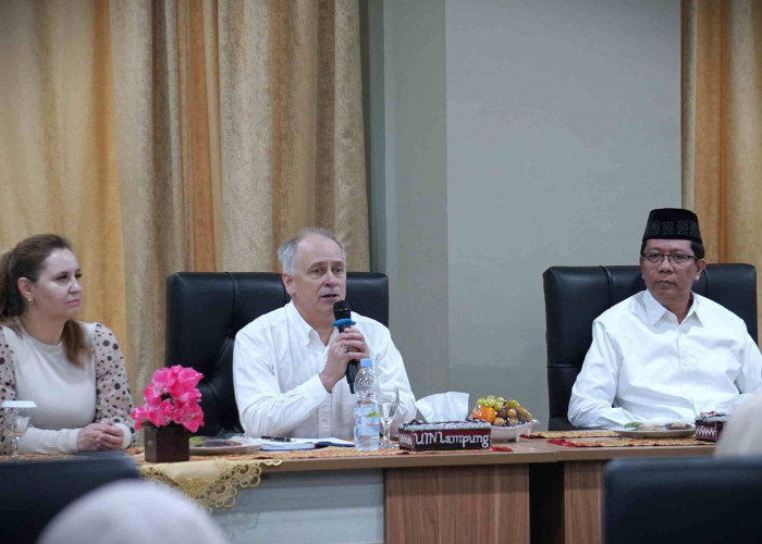 UIN Raden Intan Lampung - TSU Rusia Tindak Lanjut Program Kolaborasi Riset Bidang Sains, Kesehatan, dan Halal