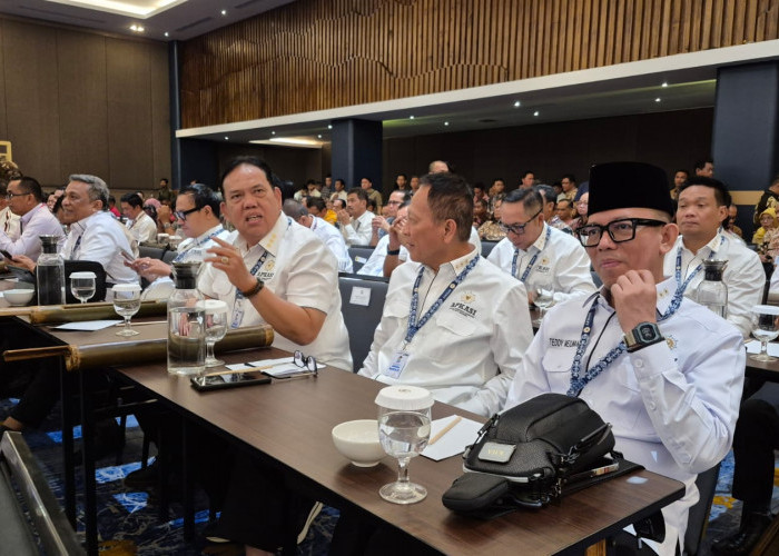 Wabup Azwar Hadi Hadiri Munas VI APKASI Tahun 2025 di Minahasa
