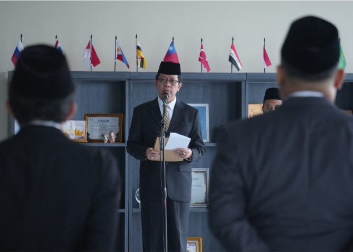 Lantik Dua Pejabat Baru, Rektor UIN Raden Intan Lampung Sampaikan Pesan Menteri Agama