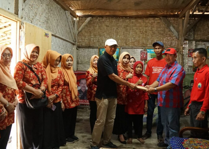 DWP Lampung Selatan Berikan Bantuan Bedah Rumah Warga Panca Tunggal,Merbaumataram