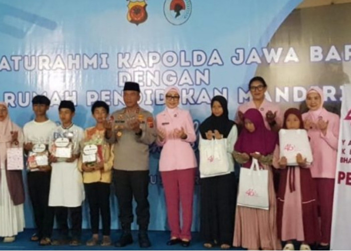 Kapolda Jabar Siap Jadi Bapak Asuh Ratusan Pengamen Jalanan Kota Bandung