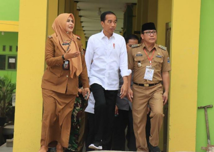 Presiden Jokowi Puji Sistem Pembelajaran SMA/SMK di Kota Metro