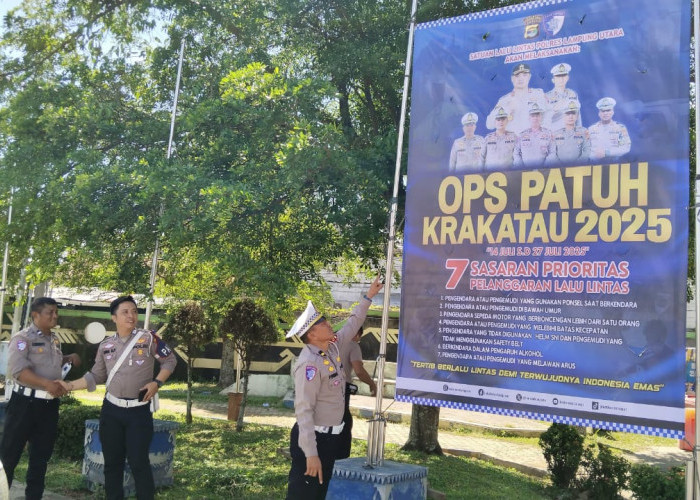 Ops Patuh Krakatau 2025, Polres Lampura Pasang Banner Imbauan