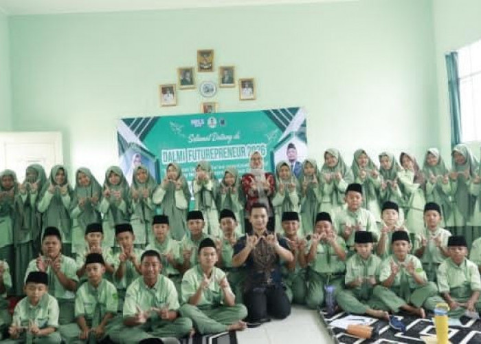 Diskominfo Waykanan Jadi Narasumber Kegiatan MPLS SMPIT Daar ‘Ilmi  