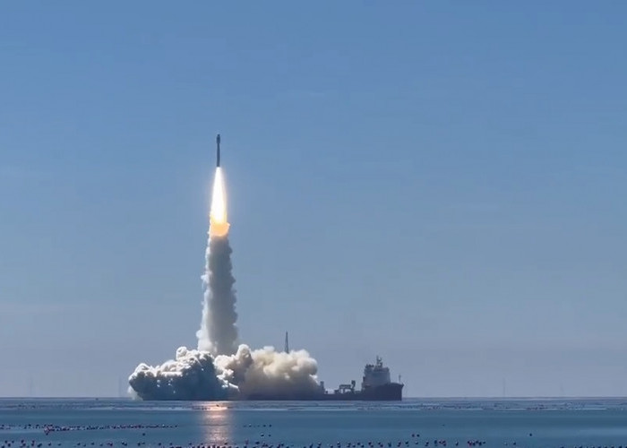 Lampung Resmi Masuki Era Teknologi Antariksa, Satelit Lampung-1 Berhasil Diluncurkan dari Tiongkok