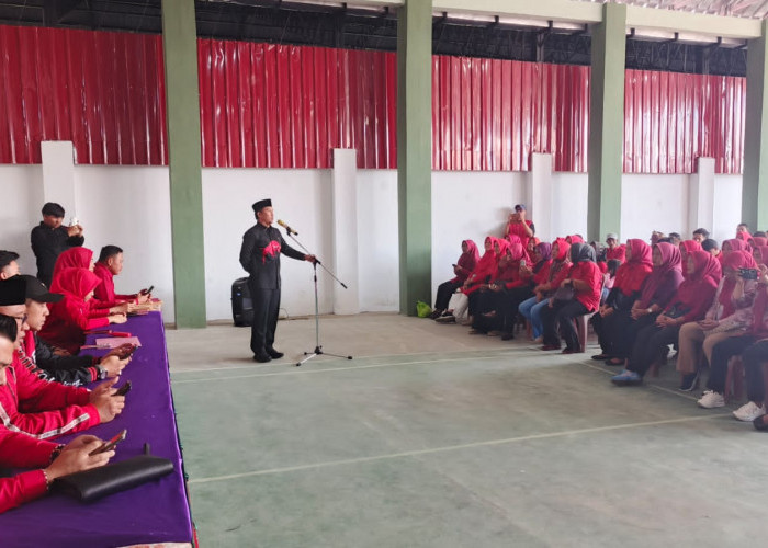 Parosil Apresiasi Loyalitas Kader PDIP Lambar