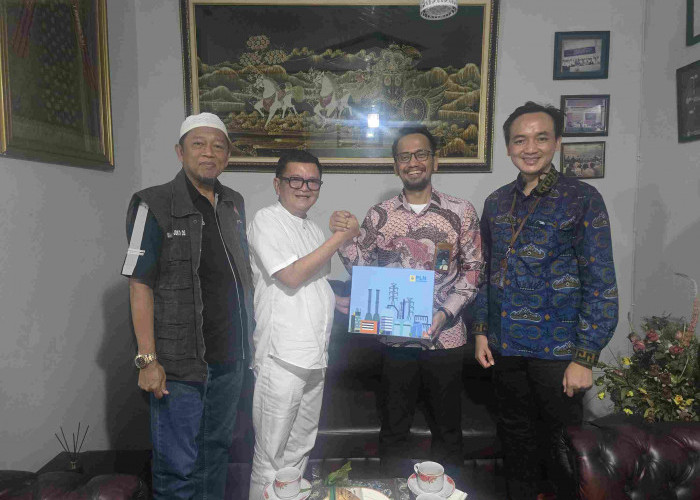 Jelang Hari Kemerdekaan, PLN UP3 Tanjung Karang Kunjungi YLKI Lampung