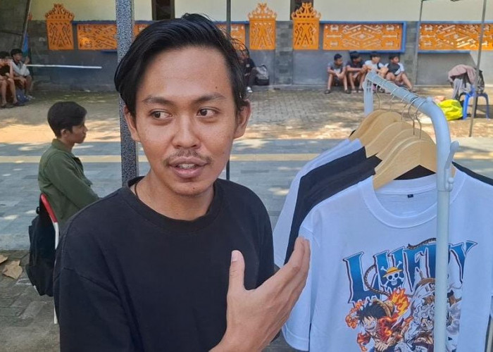 Anime One Piece Jadi Kontroversi, Pedagang Kaos di Kota Metro Malah Kebanjiran Pembeli
