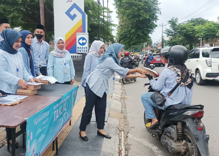 Indahnya Ramadhan, Bank Lampung Berbagi Takjil di Seluruh Kantor Operasional