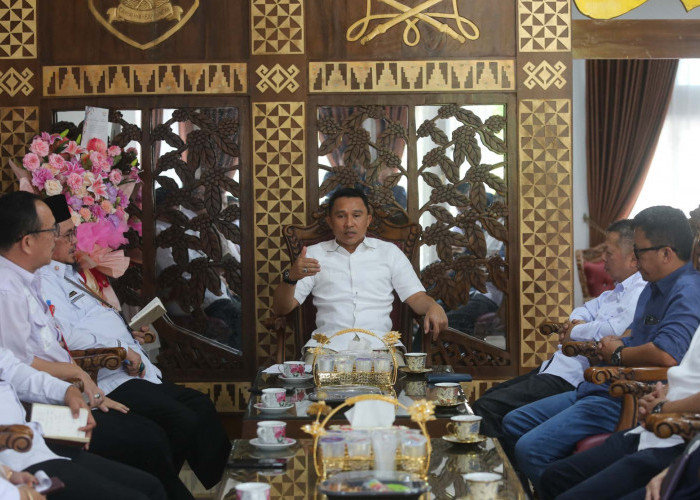 Tak Sekadar Bergizi, Parosil Minta MBG Libatkan Petani-Peternak, Kelola Limbah, dan Perketat Pengawasan