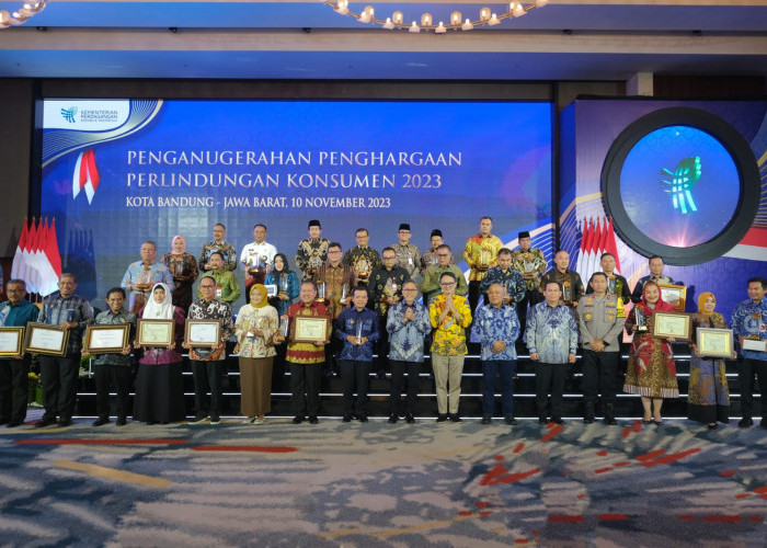 Pemkot Bandar Lampung Mendapatkan Penghargaan Perlindungan Konsumen Tahun 2023