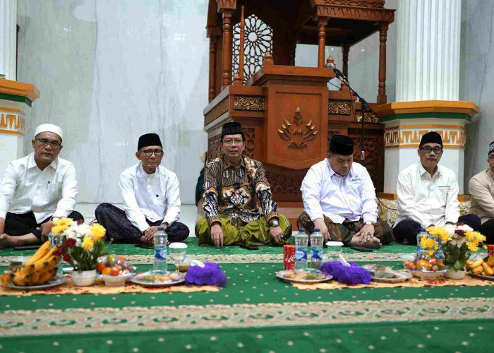 Buka Puasa Bersama, Rektor Ajak Keluarga Besar UIN Bangun Kebersamaan dengan Semangat Ber-ISI