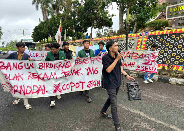 Dituding Punya Rekam Jejak Buruk, GPN Tanggamus Desak Pencopotan Sekda Tanggamus