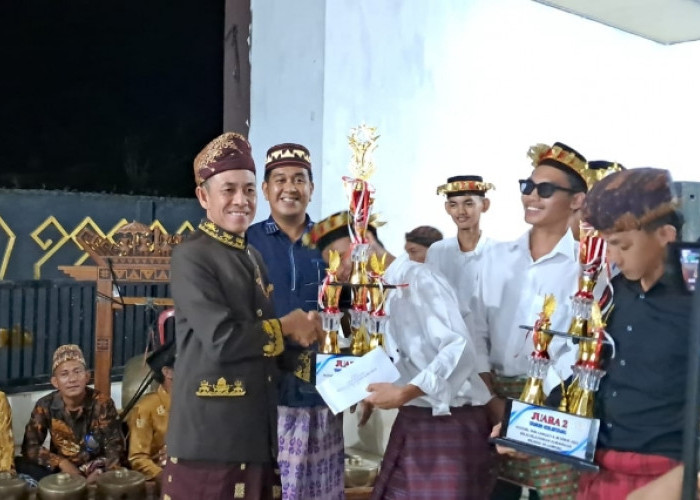 Wabup dan Ketua DPRD Lampura Apresiasi Festival Budaya Tari Cangget Betabuh 