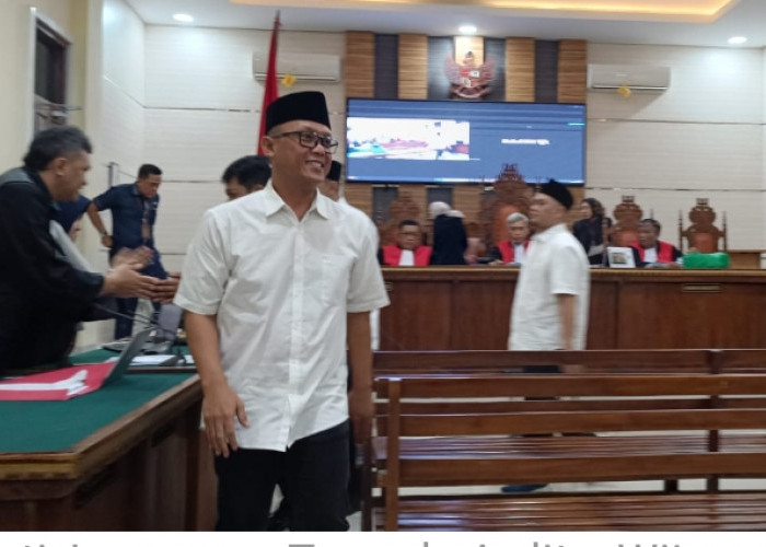     Bupati Lamteng Non Aktif, Ardito Wijaya Didakwa Jaksa Terima Gratifikasi Rp7,3 miliar dan Suap Rp500 Juta 