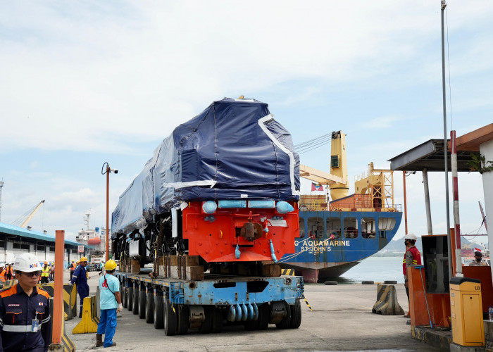 Perkuat Armada, KAI Divre IV Tanjungkarang Sambut Kedatangan Lokomotif Baru
