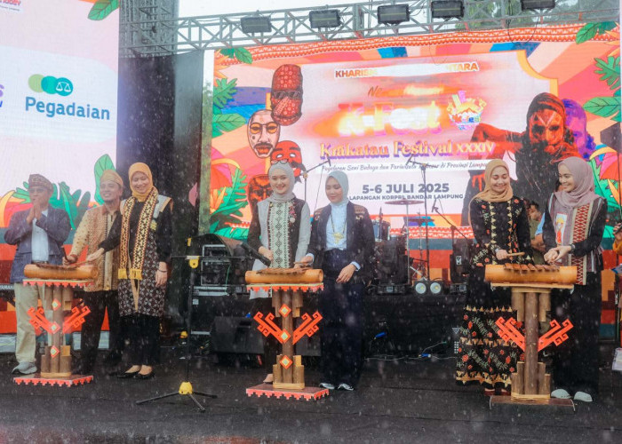Wagub Lampung Buka Festival Krakatau 2025, Usung Tema 'Nemui Nyimah'