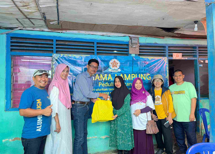 KAGAMA Lampung Gelar Bakti Sosial untuk Korban Banjir di Kota Karang