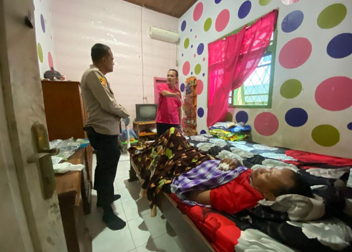 Respon Cepat, Kapolres Lampung Utara Beri Bantuan Kepada Korban Pengeroyokan