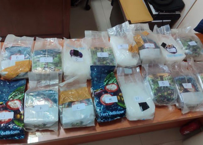 Polda Lampung Gagalkan Penyelundupan Sabu 17,29 Kg Senilai Rp25,5 Miliar di Exit Tol Bakauheni