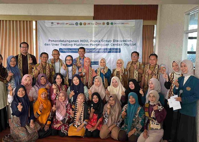 Perempuan Cerdas Digital: Harapan Baru UMKM Pesawaran dan Pringsewu di Era AI