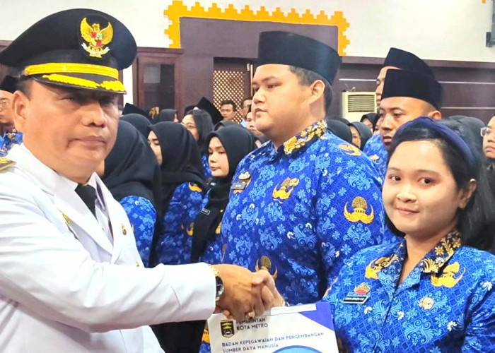 86 CPNS Lingkup Pemkot Metro Terima SK Pengangkatan, Bambang : Jaga Integritas