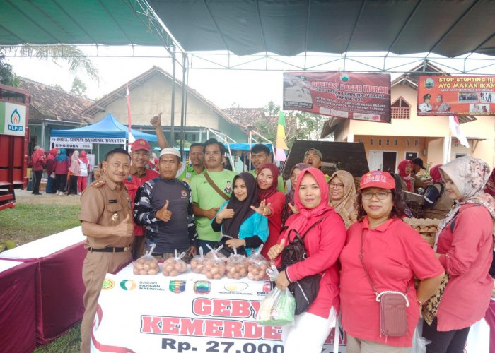 Warga Serbu Operasi Pasar Murah di Natar Lampung Selatan