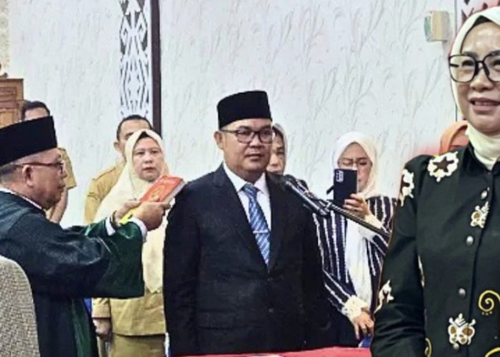 Yudi Oktaviansyah Resmi Jabat Sekwan, Ketua DPRD Metro: Selamat Datang dan Bertugas 
