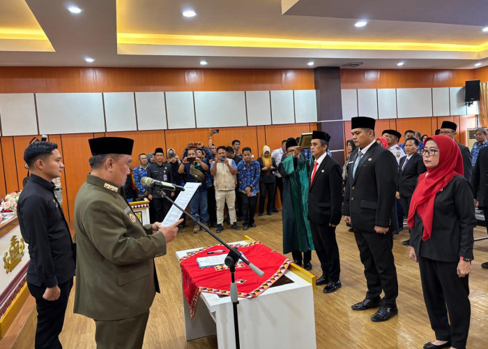 Bupati Saleh Kembali Rolling Pejabat, Dua Kadis Turun Jadi Kabid