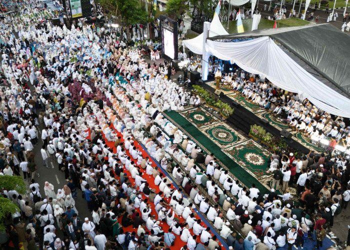 Peringati HUT Ke 61 Lampung dan Nuzulul Qur'an, Pemprov Gelar Doa dan Shalawat Dengan Peserta 10 Ribu Orang 