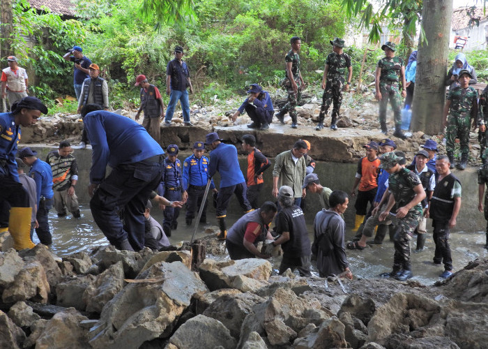 Pemkot Bandar Lampung Gandeng TNI Lakukan Percepat Normalisasi Sungai