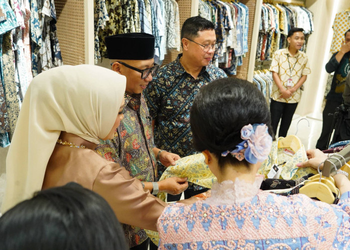 Dekranasda Lampung Gandeng Batik Keris, Wastra Khas Daerah Dipasarkan ke 120 Gerai Nasional