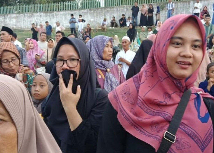 Suasana Haru Mewarnai Keberangkatan 385 Jama’ah Calon Haji Lampung Utara
