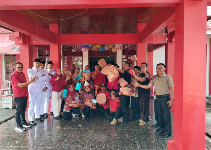 Peringati HUT RI Ke-80, DPC PDIP Lampung Barat Resmikan Rumah Partisipasi Publik