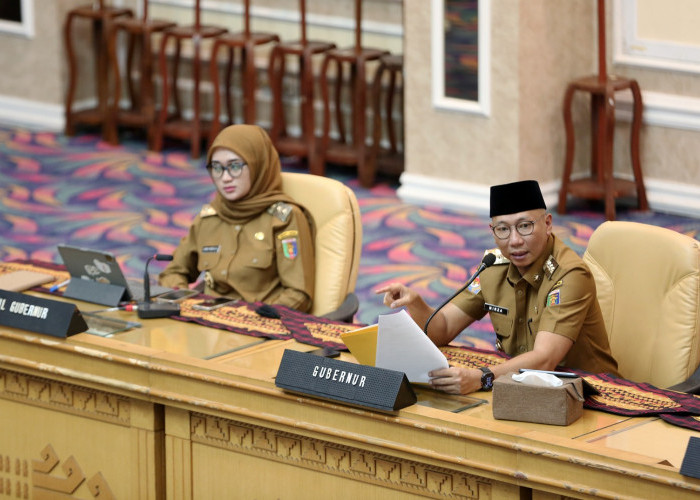 Pimpin Briefing Perdana, Gubernur Rahmat Mirzani Djausal Sampaikan 18 Program Kerja 