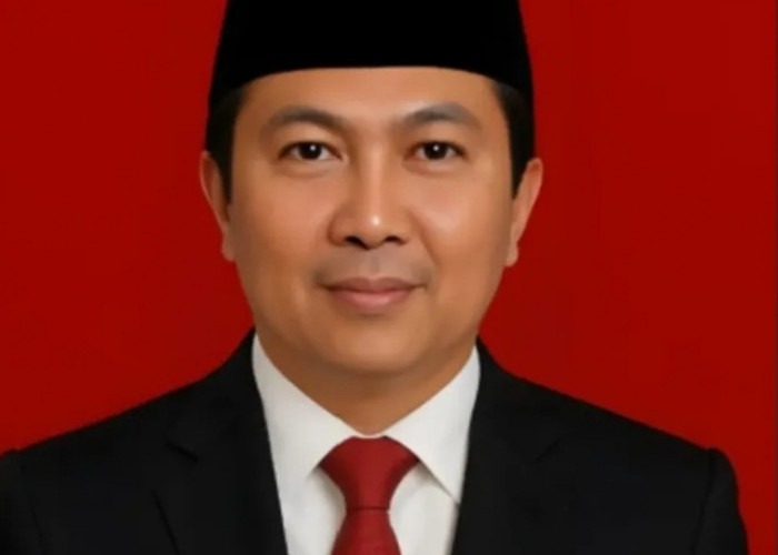 Sekda Lampung Tengah Jadi Tersangka Korupsi Honorer Fiktif, Kerugian Negara Capai Rp11 Miliar