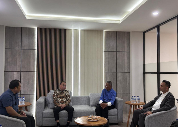 Sufmi Dasco dan Raffi Ahmad Kunjungi Kantor Disway, Minta Maaf ke Dahlan Iskan
