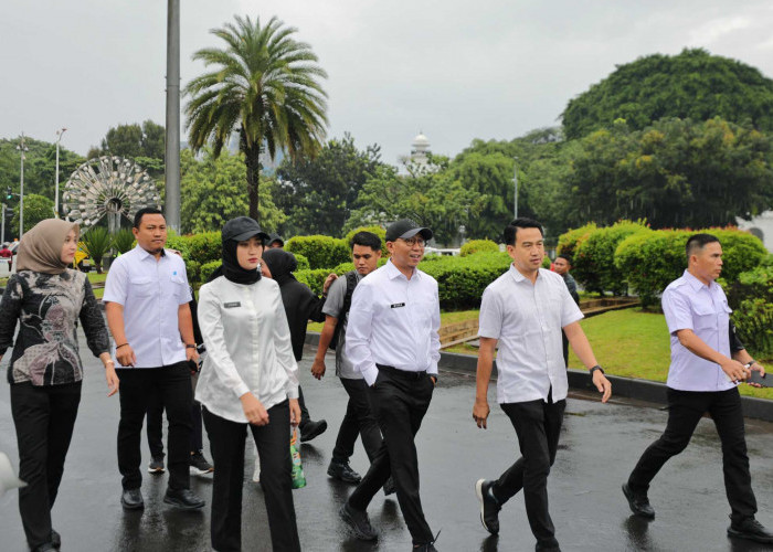 Hujan Mengguyur, Mirza-Jihan Tetap Semangat Ikuti Gladi Bersih