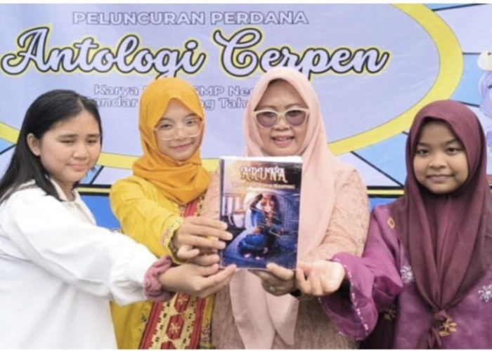 SMPN1 Bandar Lampung Memperingati Hari Sumpah Pemuda dan Bulan Bahasa 2025