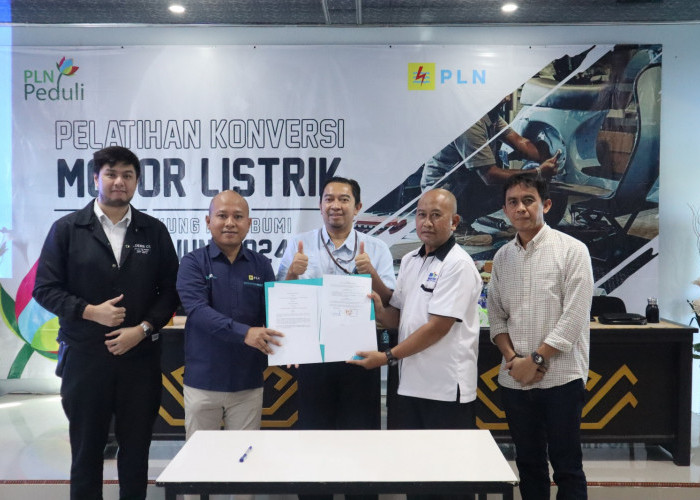 Gunakan REC PLN, SMKN 3 Kotabumi Jadi Inisiator Sekolah yang Peduli Energi Bersih di Provinsi Lampung