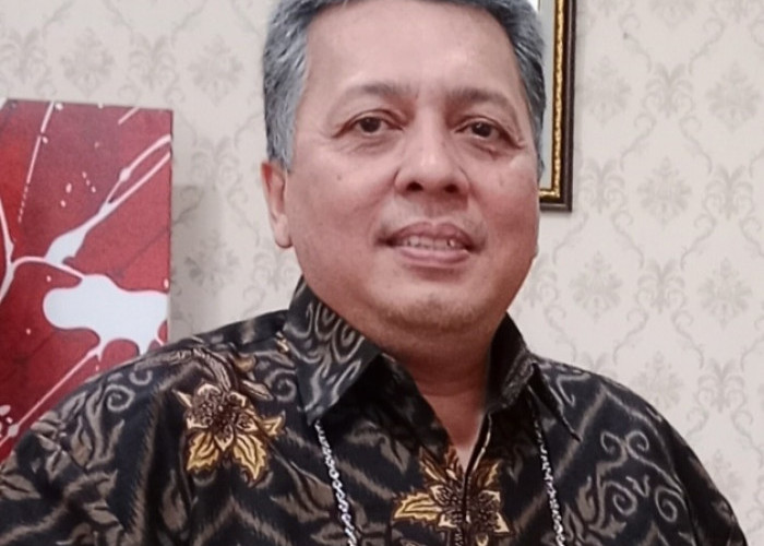 Rocky Gerung Masuk Istana, Kritik Masihkah Berjarak?