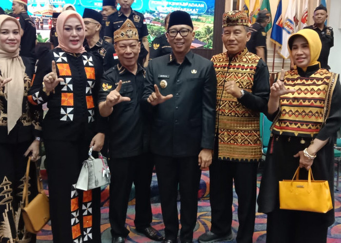 Gubernur Lampung Kukuhkan Pengurus FPK Periode 2025-2029