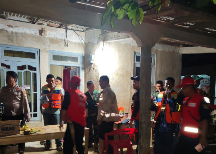 Sungai Way Haru Meluap, Banjir Bandang dan Longsor Hantam Suoh, Puluhan Rumah Rusak