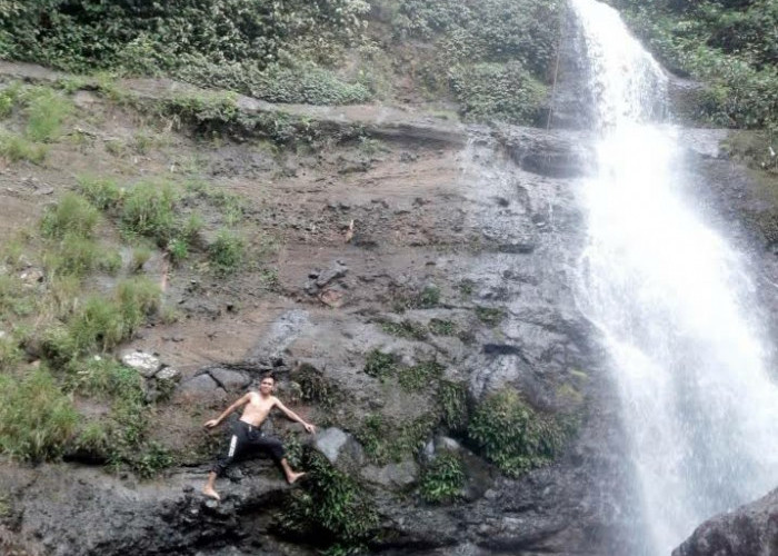 Air Terjun Sinar Petir, Destinasi Wisata Keren Kecamatan Bolok Tanggamus